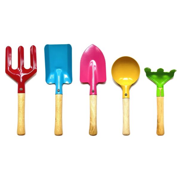 KY-Tech Beach Toys for Kids, 5 Piece Sand Toys for Kids, Sand Pit Toys Spade Beach Set Made of Metal with Sturdy Wooden Handle Sand Spade, Fork, Trowel, Spoon & Rake for Kids