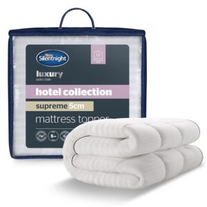 Silentnight Hotel Collection Mattress Topper Single Bed - Luxury Soft Silky Comfortable 5cm Thick Deep Mattress Protector Pad Cover with Deep Fit Elasticated Straps - Single -...