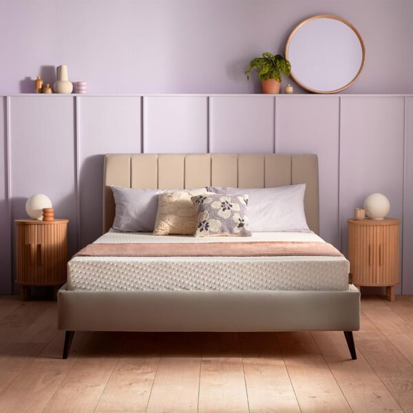 Silentnight Just Relax Memory Foam Mattress, King, White