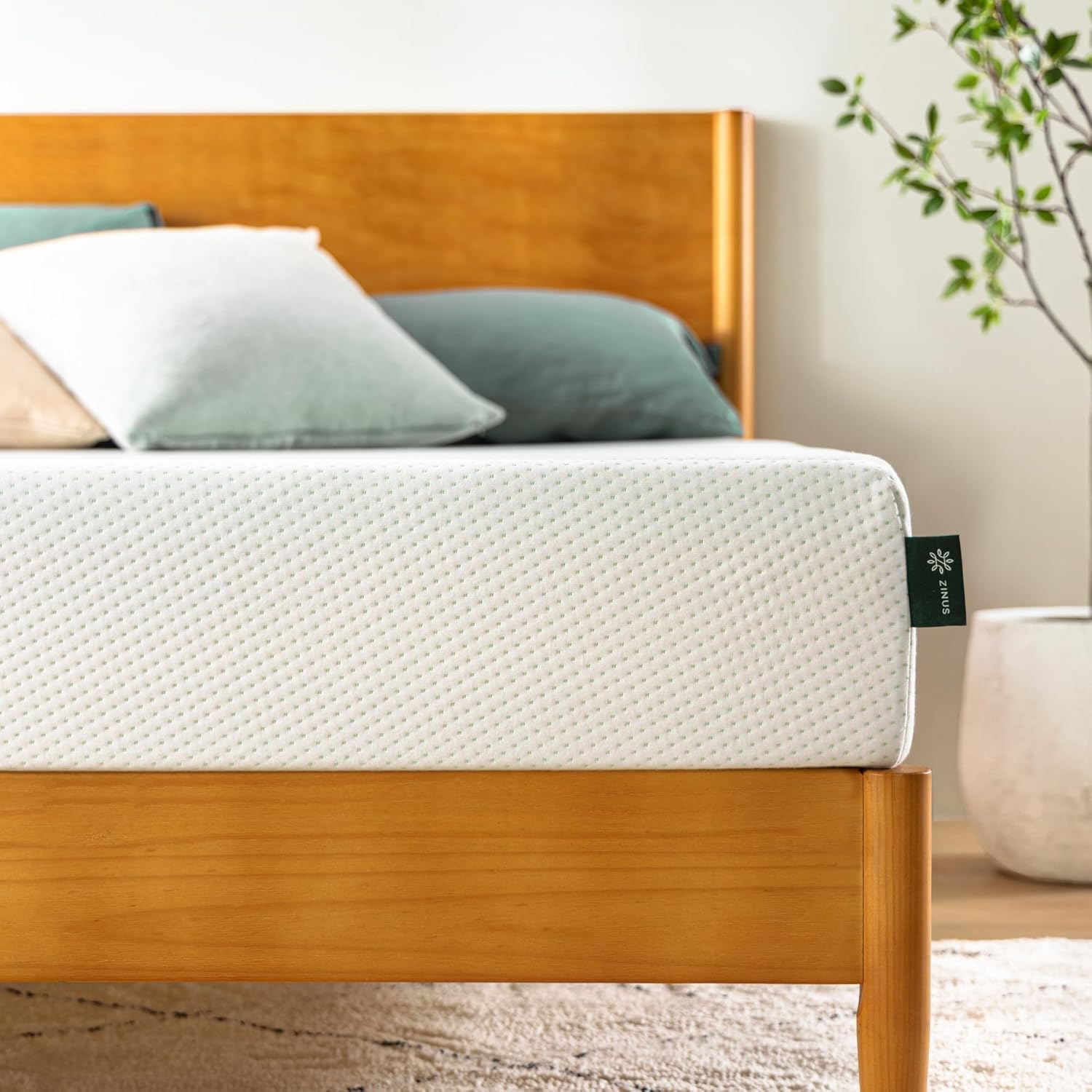 Zinus Foam Mattress, Memory Foam, White, Double