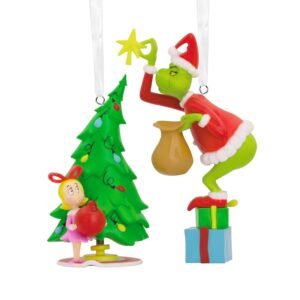 Hallmark Storied Moments, The Grinch & Cindy Lou Ornament, Dr Seuss Tree Decoration, Resin Hanging Ornament, Hanging Ornament, Gifts for Christmas